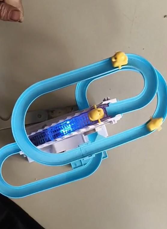 Duck Track Toy for Kids – Small Duck Climbing Activity Toy